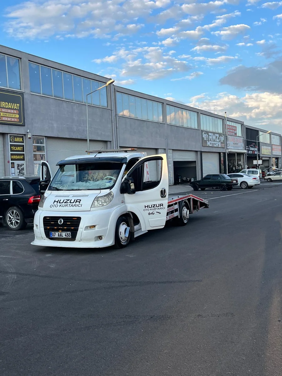 Vural Oto Çekici Diyarbakır Şehir İçi Kayar Kasa Taşıma Operasyonu